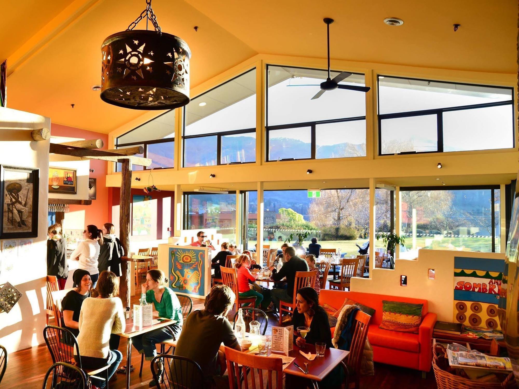 Wanaka Hotel Zewnętrze zdjęcie