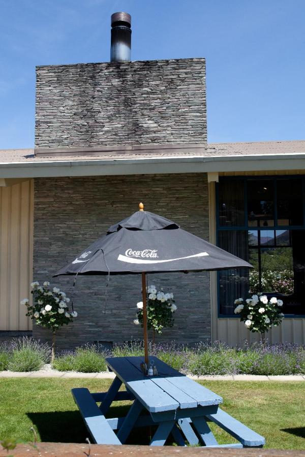 Wanaka Hotel Zewnętrze zdjęcie